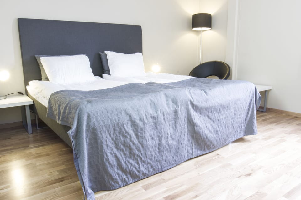 Superior Double Room | Desk, blackout drapes, iron/ironing board (on request), WiFi (free)