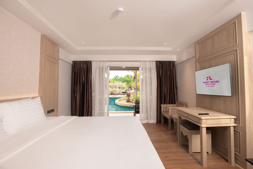 Room, Pool Access | Minibar, in-room safe, desk, iron/ironing board