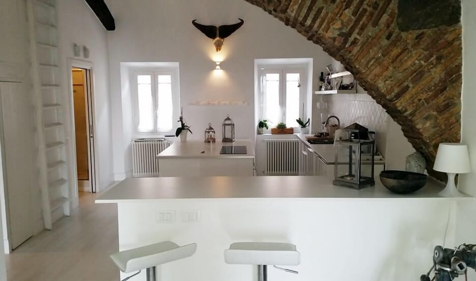 Luxury Loft, Lake View | In-room safe, free WiFi, bed sheets