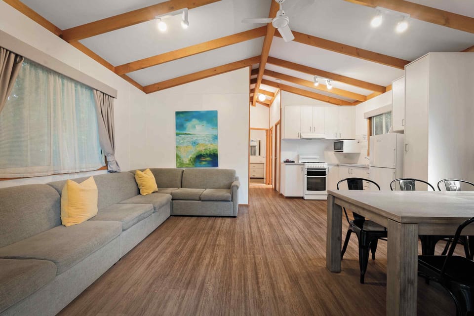 Oak Villa-2BR | Living area