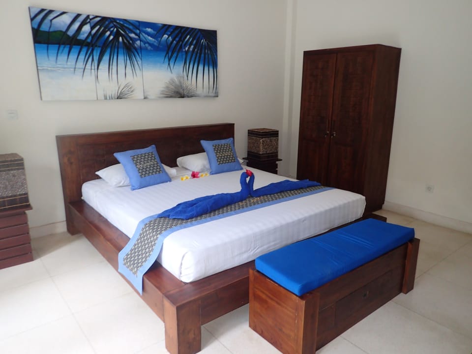 Superior Room | In-room safe, desk, rollaway beds (surcharge), WiFi (free)