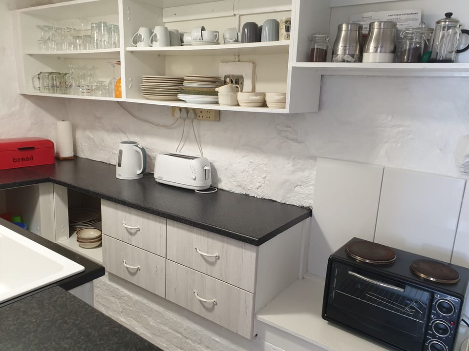 Apartment | Private kitchen | Full-size fridge, microwave, oven, stovetop