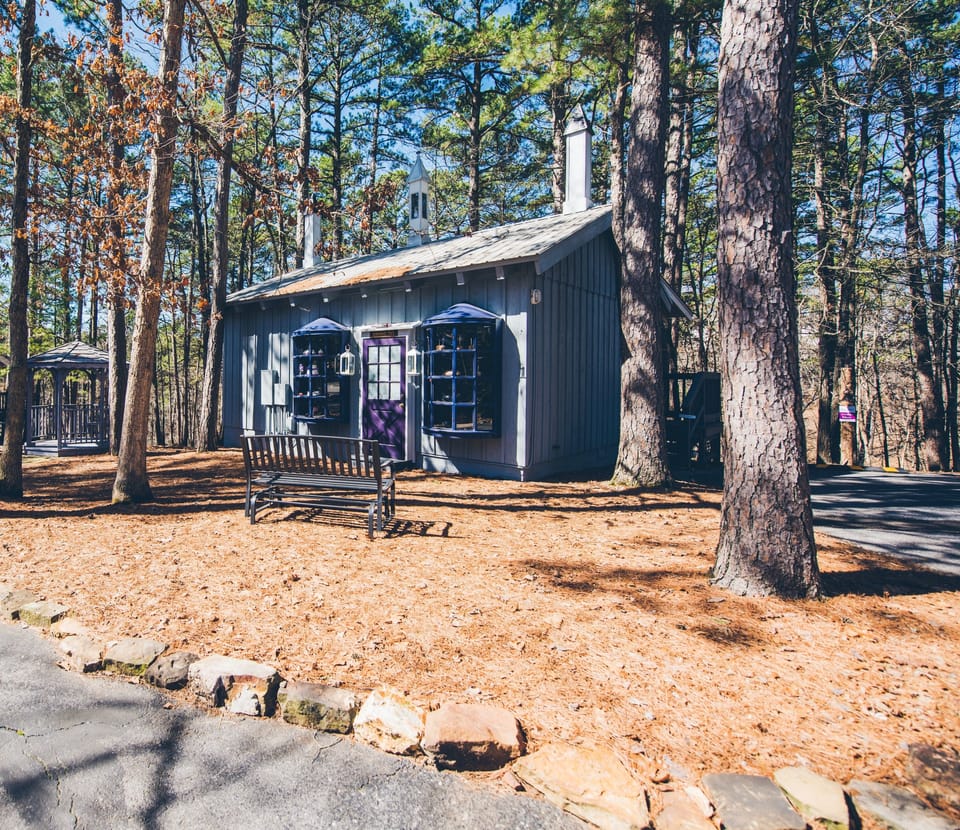 Deluxe Cottage, 1 King Bed, Jetted Tub | View from room