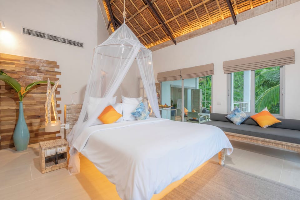 Superior Studio | Minibar, in-room safe, desk, free cribs/infant beds