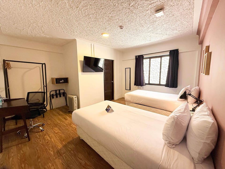 Traditional Room, 2 Twin Beds | In-room safe, desk, laptop workspace, soundproofing