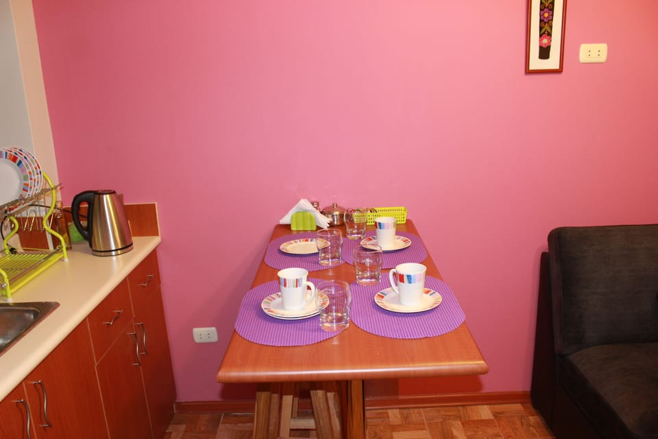 Apartment, 2 Bedrooms | In-room dining