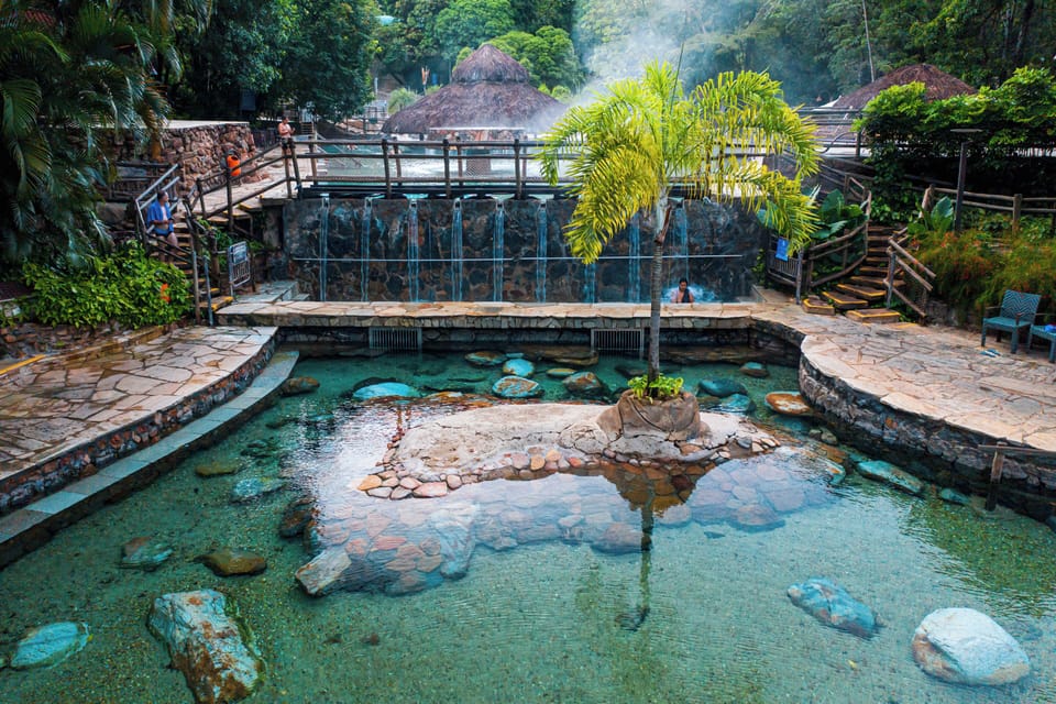 2 outdoor pools, pool umbrellas, sun loungers