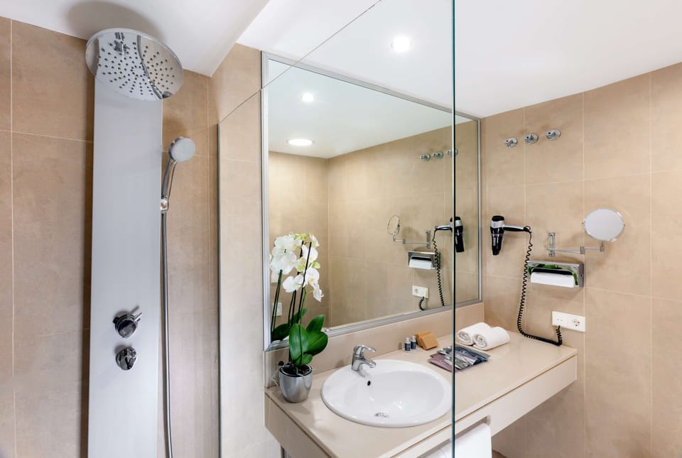 Free toiletries, hair dryer, bidet, towels