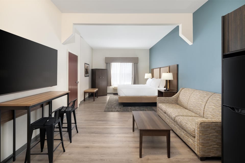 In-room safe, desk, blackout drapes, iron/ironing board