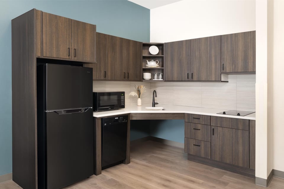 Standard Room, 1 King Bed, Accessible, Refrigerator & Microwave (Larger Room;with Sofabed) | In-room safe, desk, blackout drapes, iron/ironing board