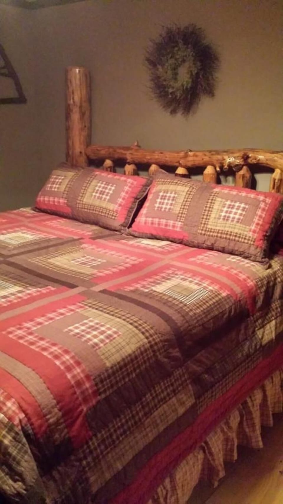 1 bedroom, premium bedding, iron/ironing board, free WiFi