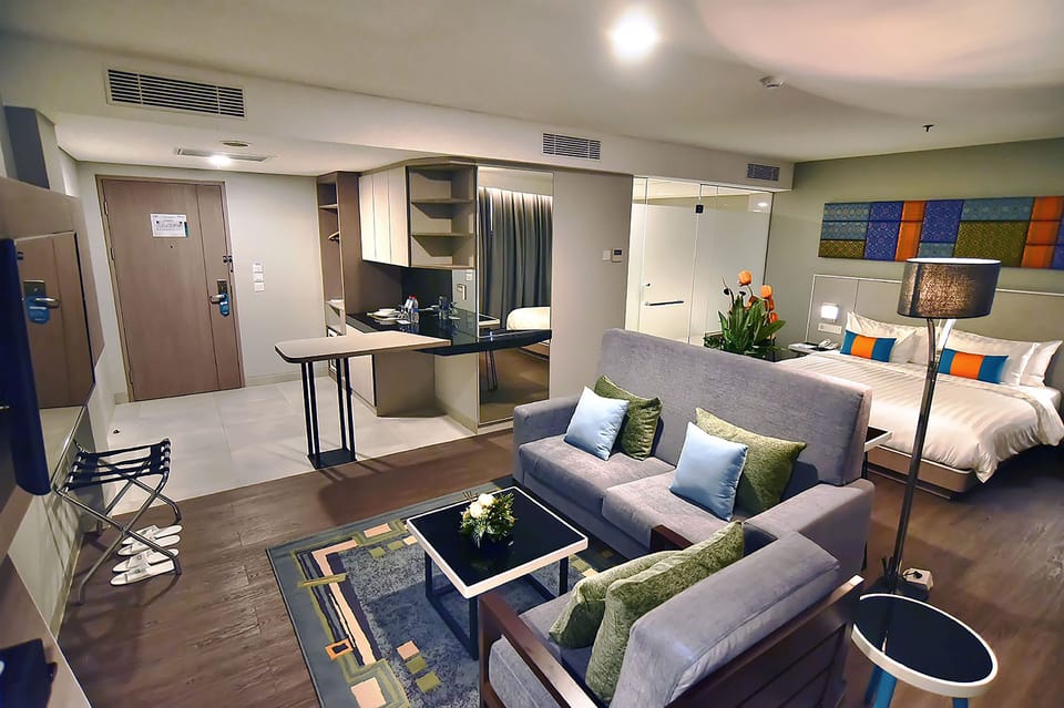 Suite | Living room | LED TV