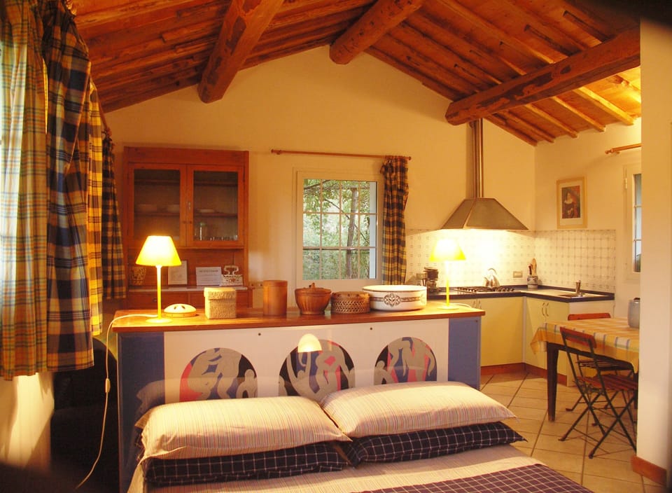 Studio (Casetta delle Rose) | Premium bedding, down comforters, individually decorated