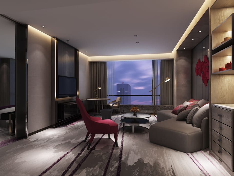 Suite, 1 Bedroom, Club Lounge Access | Down comforters, minibar, in-room safe, desk