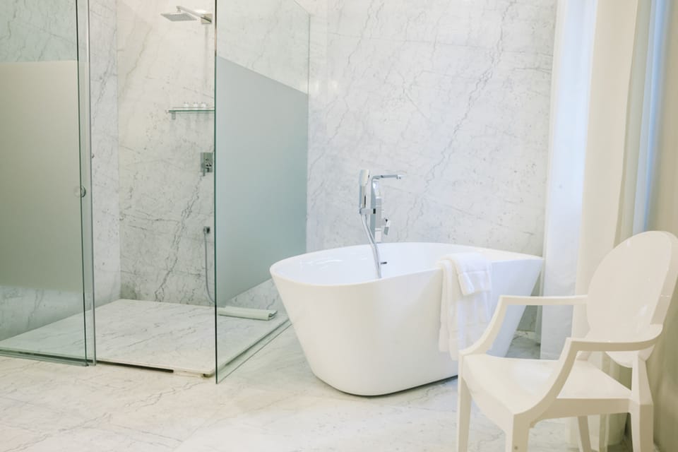 Shower, free toiletries, hair dryer, bathrobes