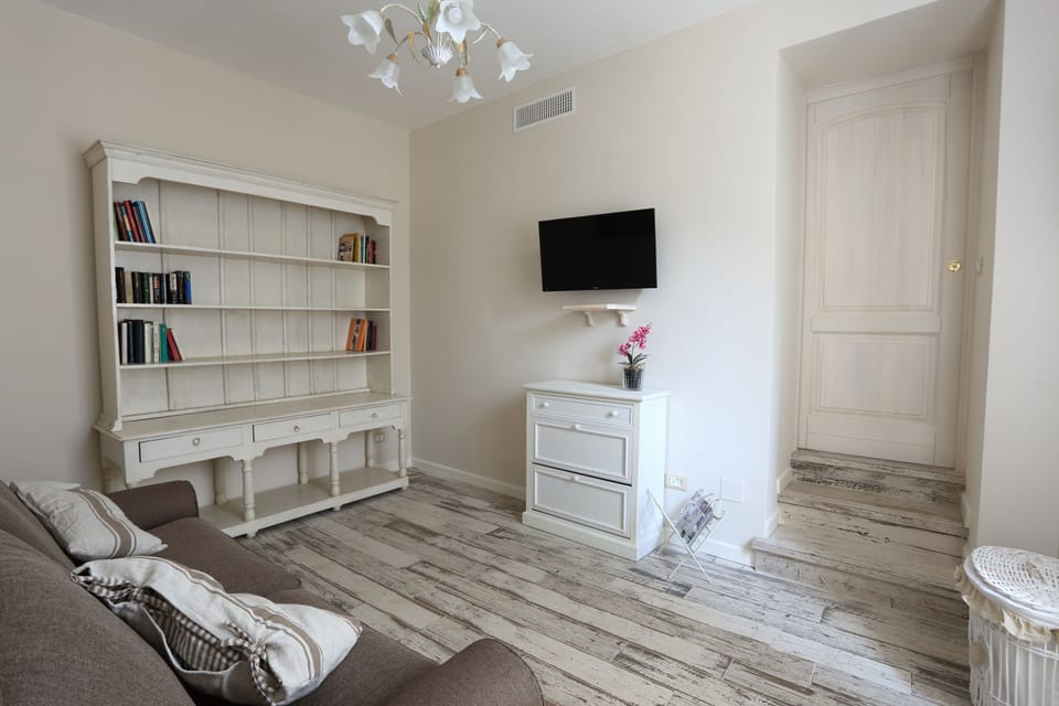 Standard Townhome, Terrace | Living room | Flat-screen TV