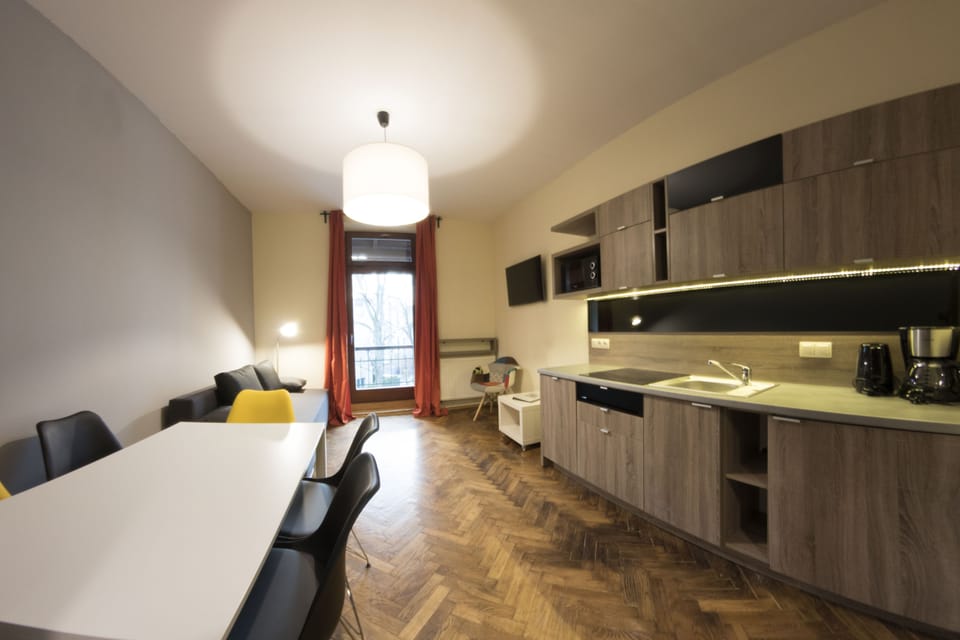 Private kitchenette