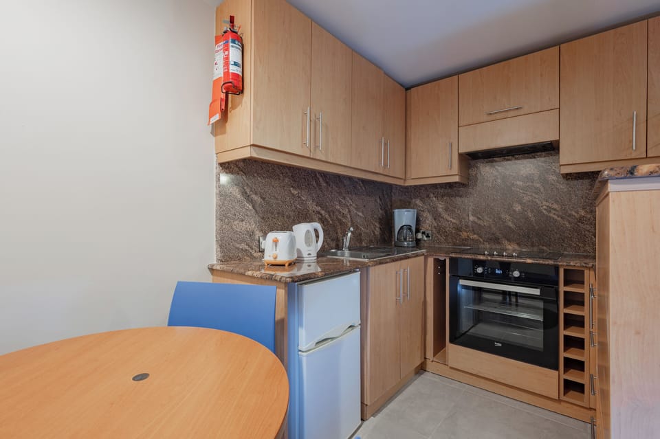 Apartment, 1 Bedroom, Balcony, Sea View (Quadruple) | Private kitchen