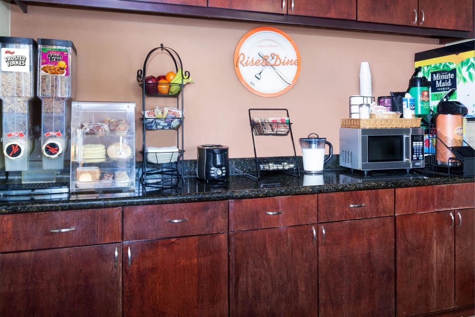 Free daily on-the-go breakfast