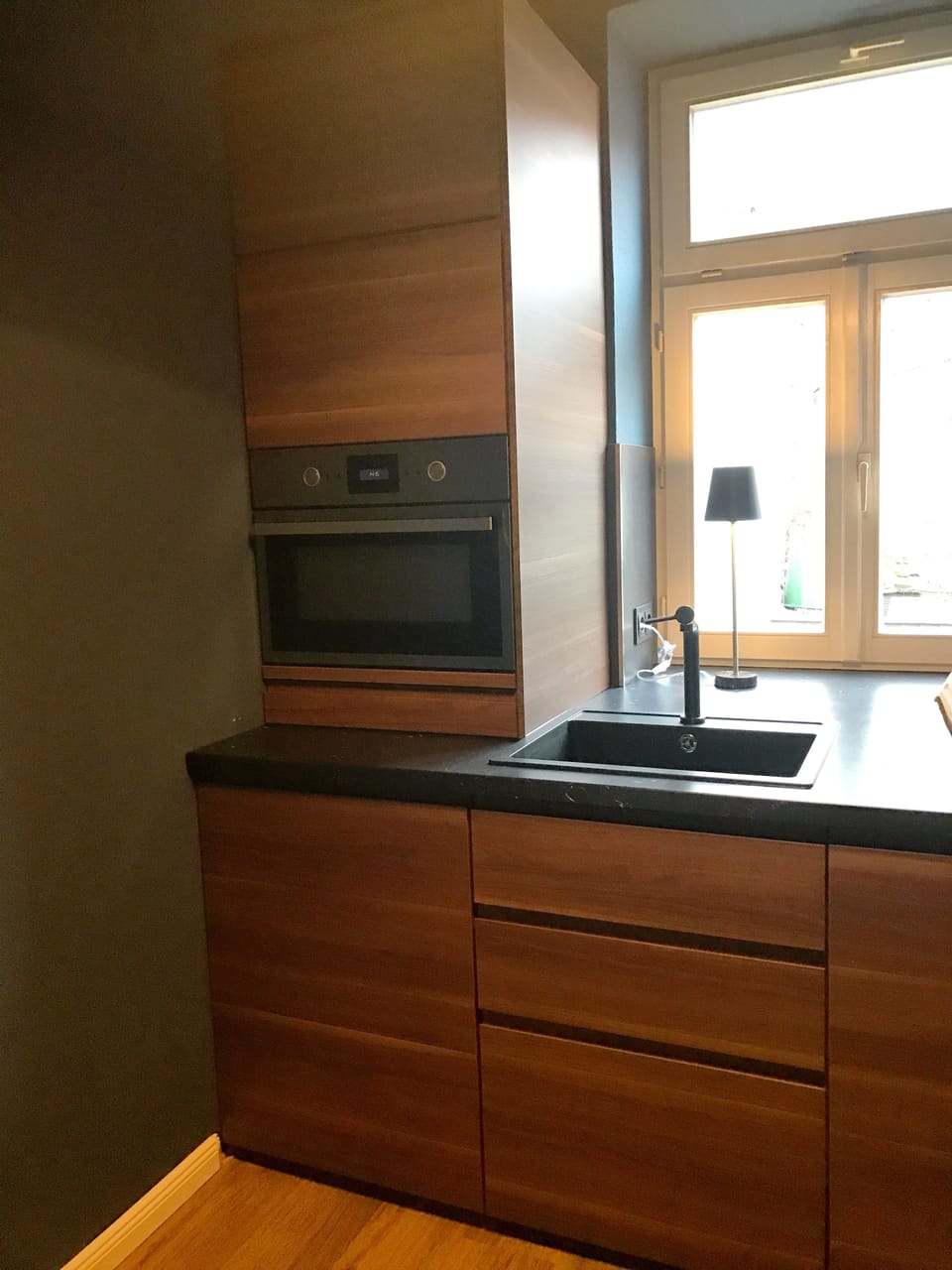 Signature Apartment, 2 Bedrooms, Non Smoking, Kitchen | Private kitchen | Highchair