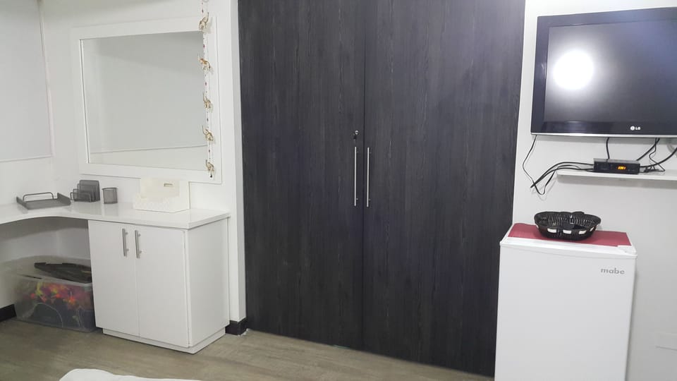 In-room safe, iron/ironing board, cribs/infant beds, rollaway beds