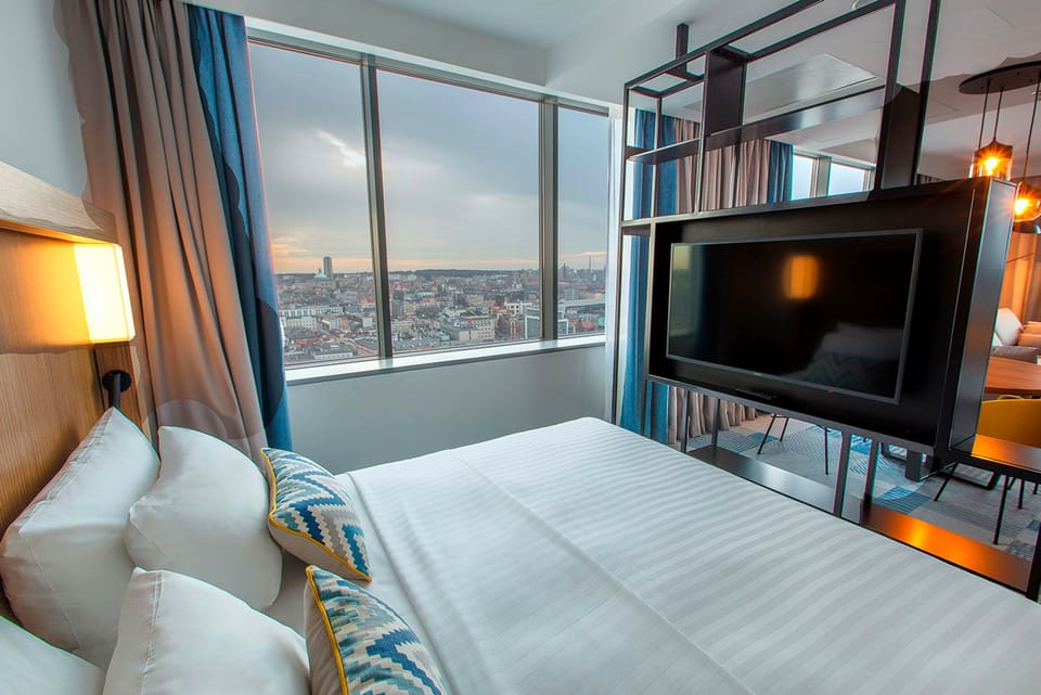 Suite, 1 King Bed with Sofa bed | City view