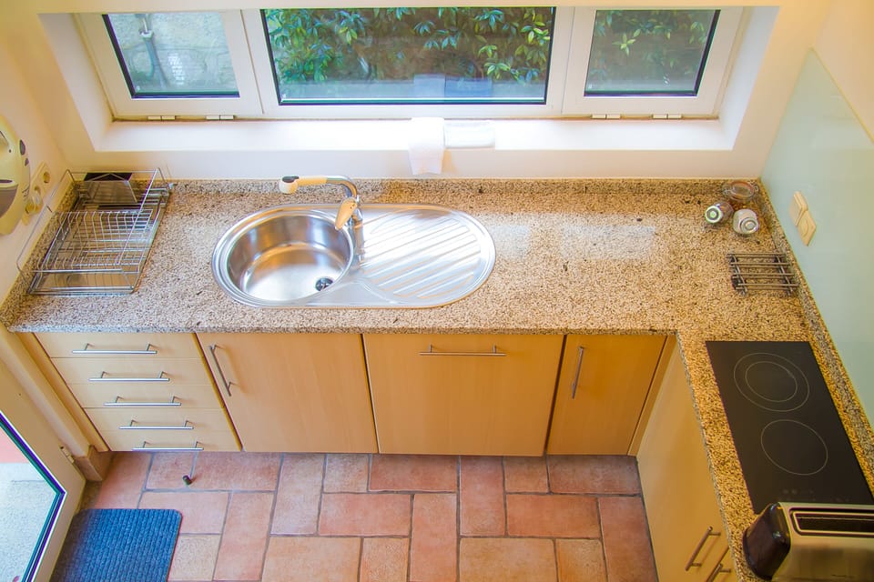 Apartment, 1 Bedroom, Private Pool | Private kitchen | Fridge, microwave, oven, stovetop