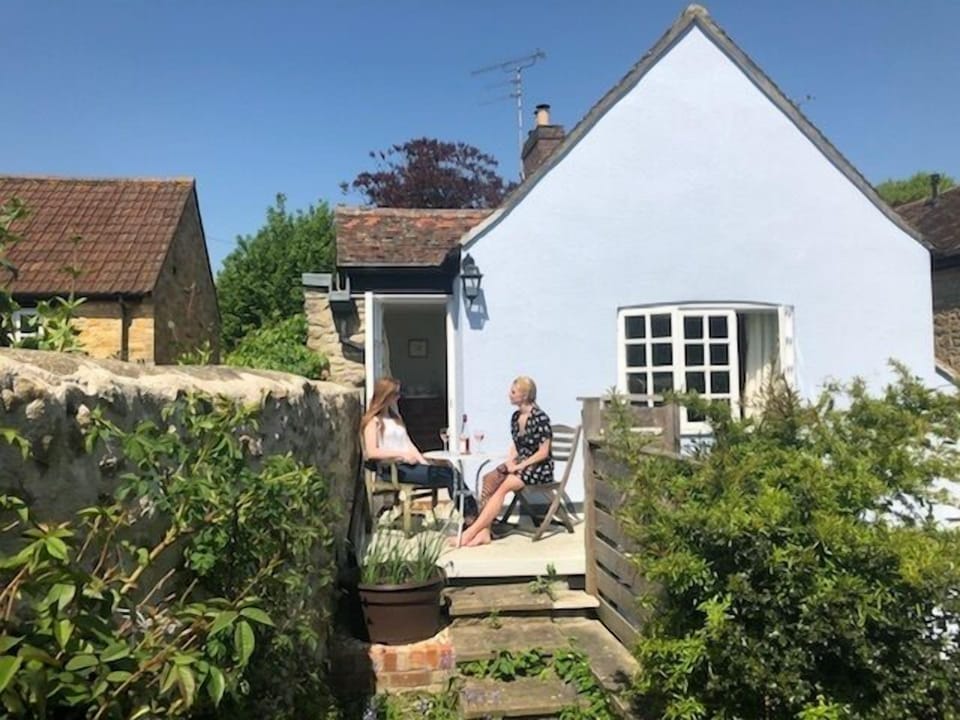 Clare Cottage Bed and Breakfast in South Somerset District