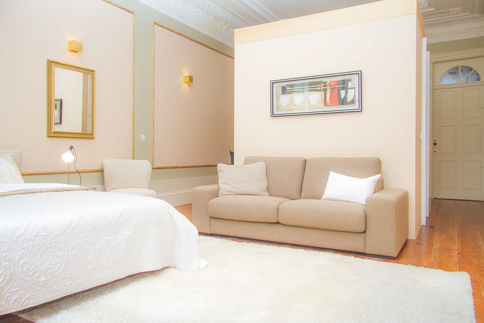Studio | Iron/ironing board, cribs/infant beds, free WiFi, bed sheets