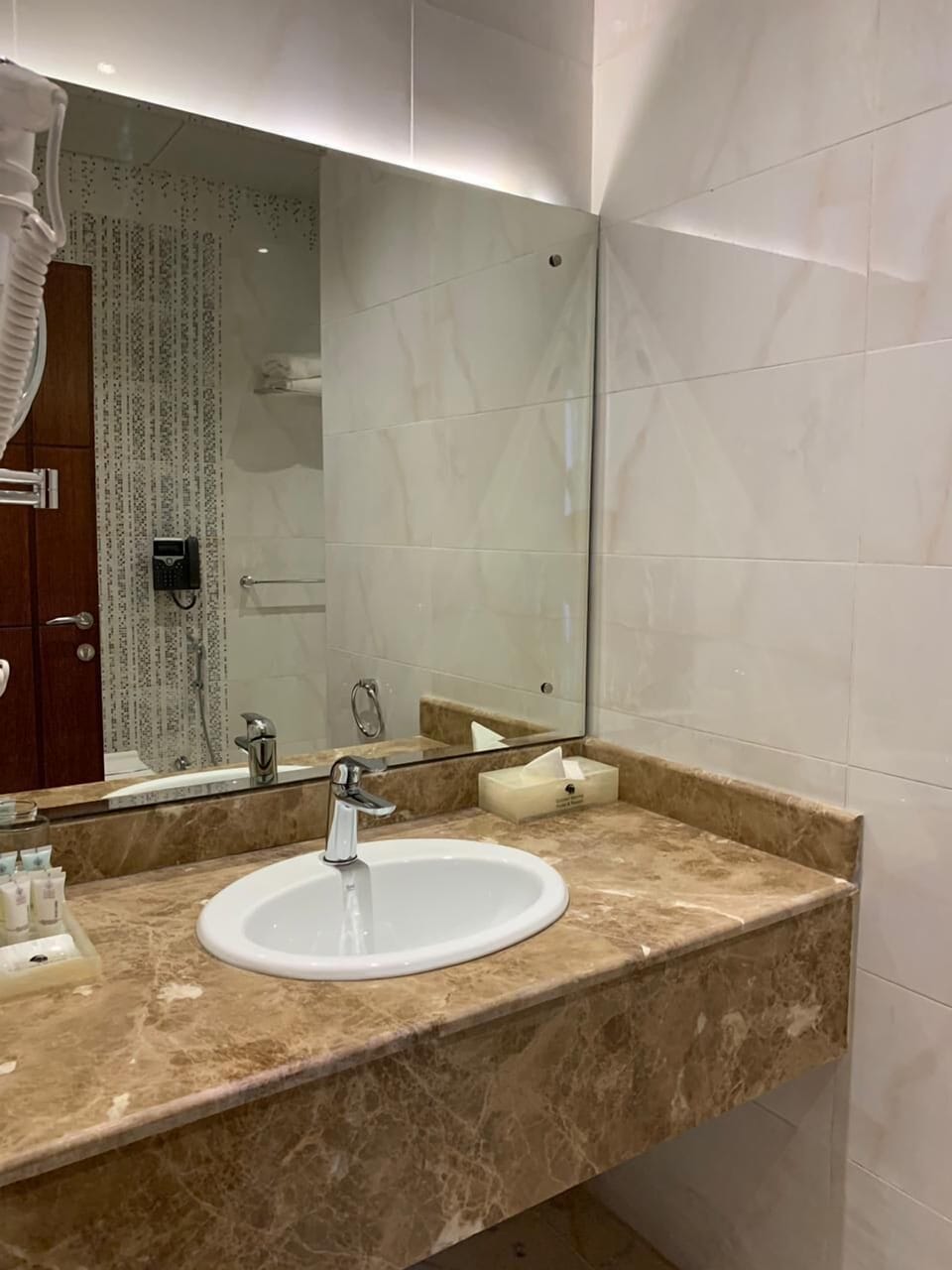 Double Room ( No private swimming pool) | Bathroom | Shower, free toiletries, slippers, bidet