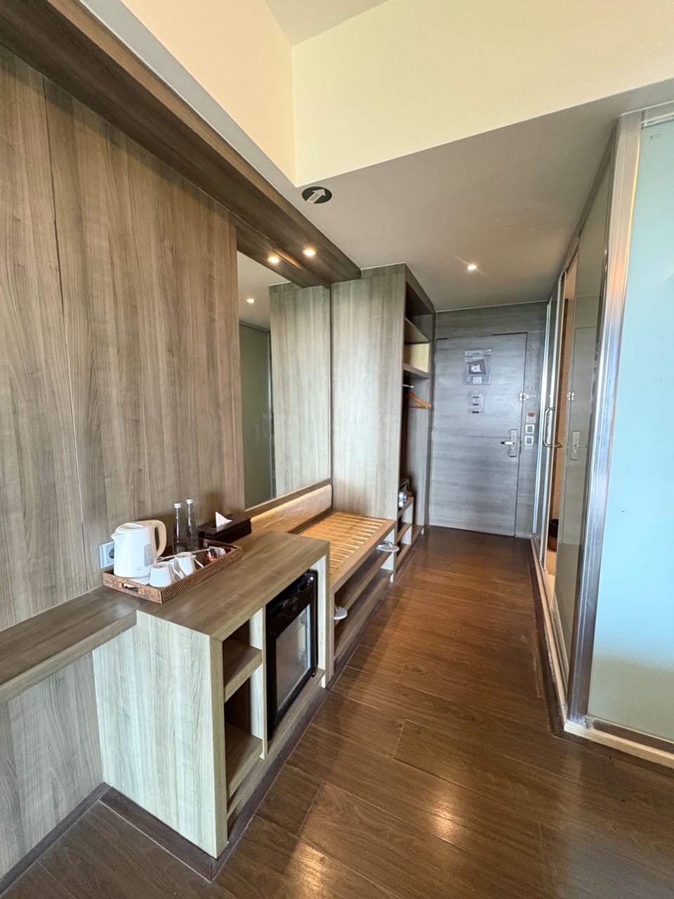 In-room safe, desk, blackout drapes, soundproofing