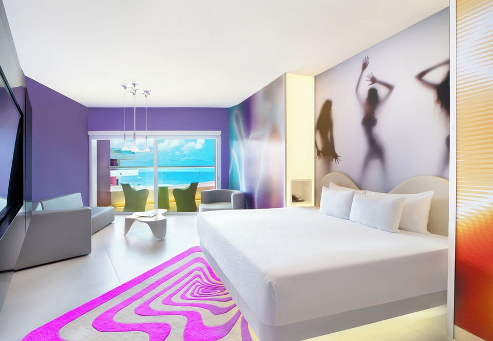 Tempting Ocean View Room | Hypo-allergenic bedding, minibar, in-room safe, individually decorated