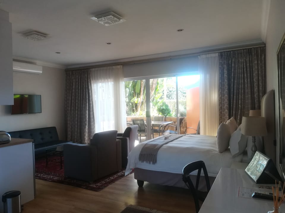 Standard Room (Self-Catering) | In-room safe, desk, laptop workspace, blackout drapes