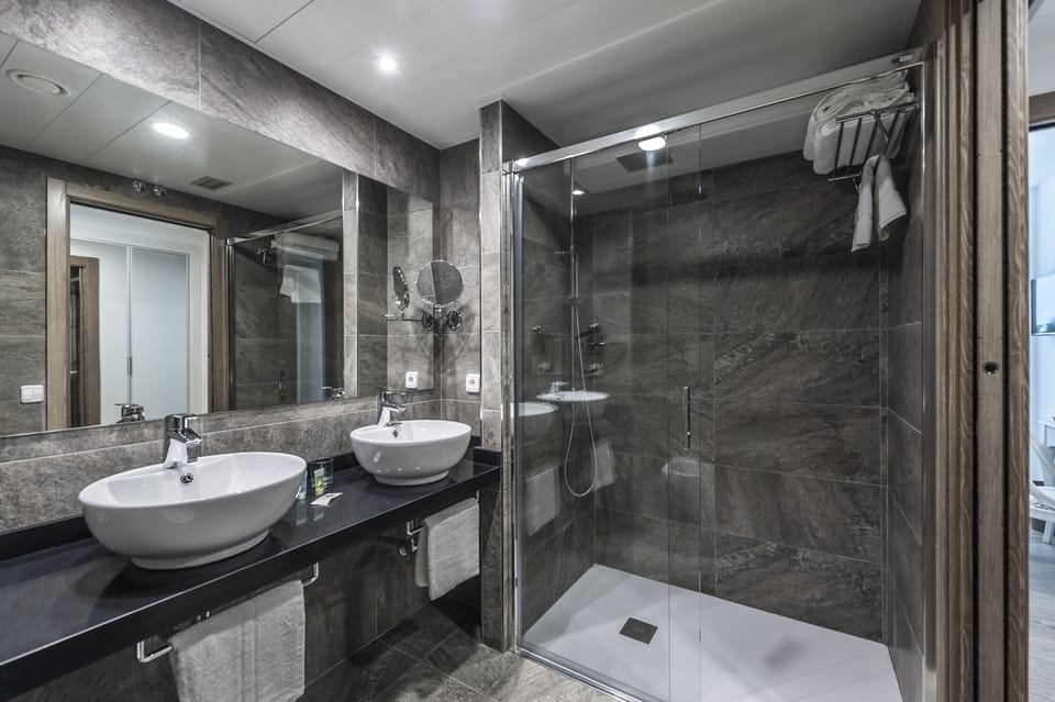 Suite Home Sardinero Bed and Breakfast in Santander
