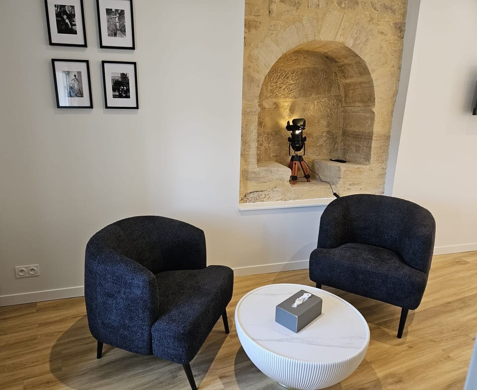 Comfort Double Room | In-room safe, soundproofing, free WiFi, bed sheets