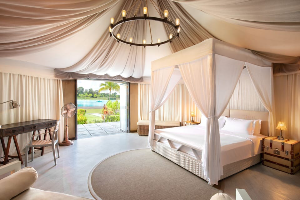 Tent, 1 King Bed, Pool View | Minibar, in-room safe, desk, blackout drapes