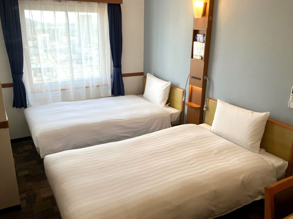 Desk, WiFi (free), bed sheets