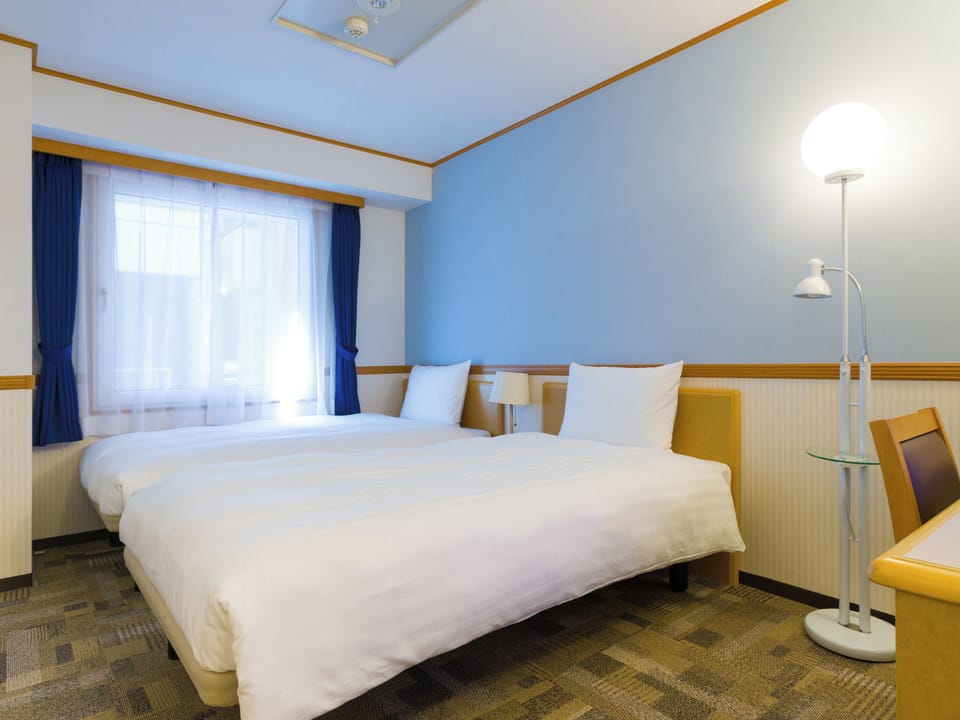 Desk, WiFi (free), bed sheets