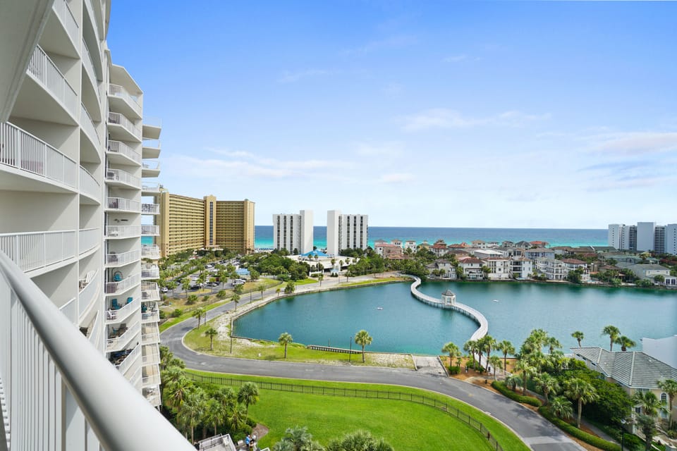 Condo, 2 Bedrooms, Ocean View (1002) | Balcony view