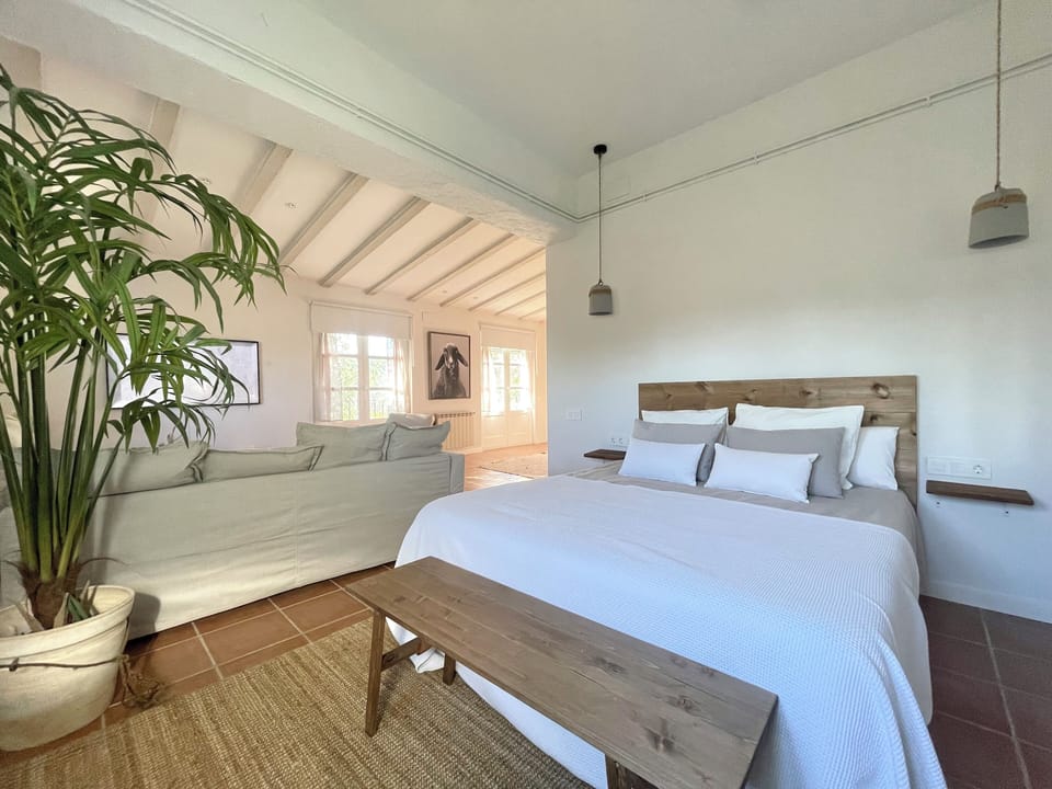 Luxury Apartment, 1 Bedroom, Pool View | Premium bedding, down comforters, in-room safe, blackout drapes