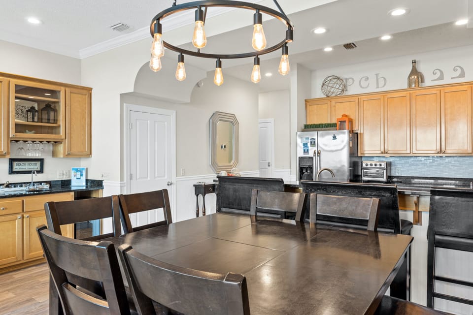Townhome, 4 Bedrooms, 4.5 Bathrooms (B) | In-room dining