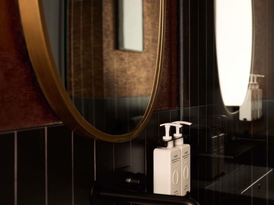 Premium bedding, pillowtop beds, minibar, in-room safe