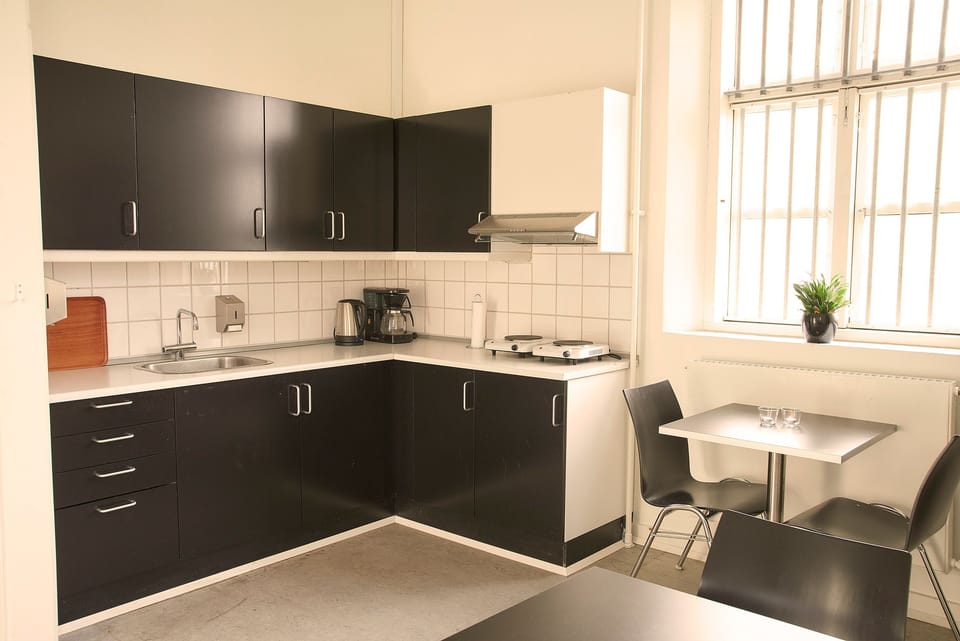 Microwave, stovetop, toaster, griddle