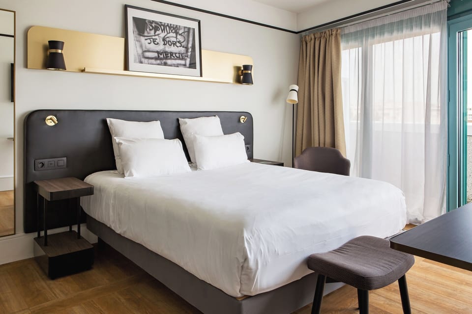 Privilege, Room, 1 Double Bed | Premium bedding, in-room safe, desk, blackout drapes