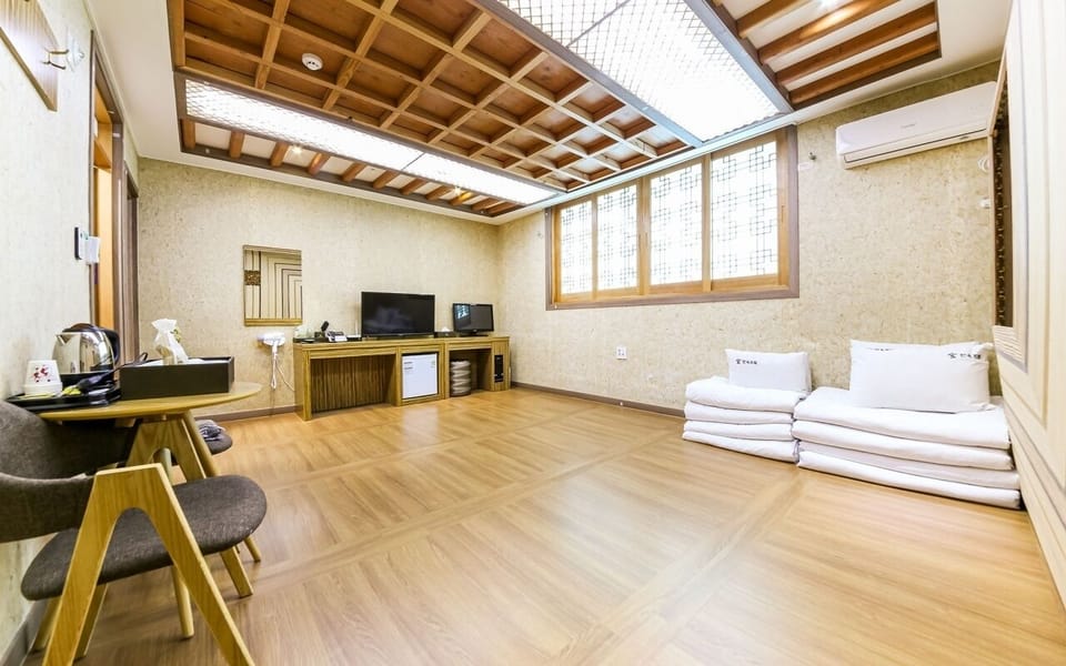 Room (Korean Ondol, Rate for 2) | Free WiFi, bed sheets