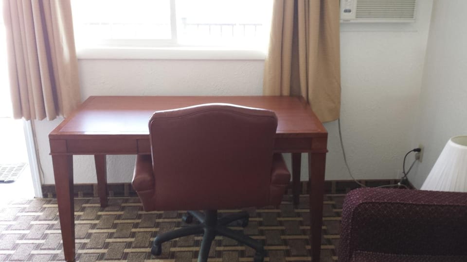 Desk, free WiFi, bed sheets, alarm clocks
