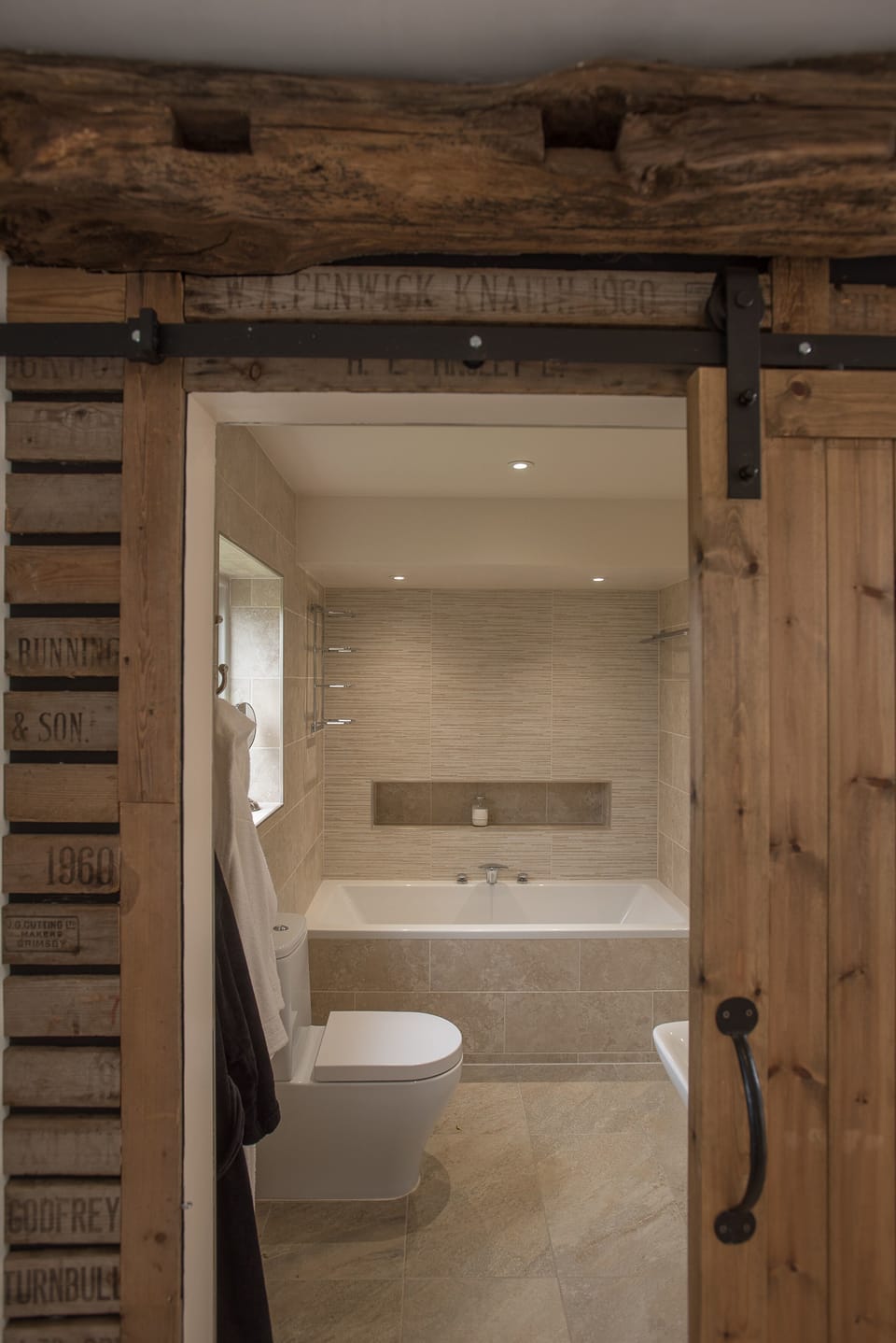 Bathroom | Free toiletries, hair dryer, towels