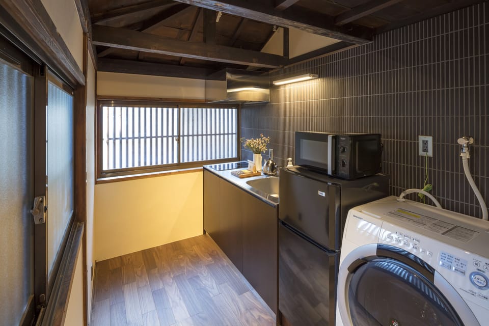 Hikoso-machi Gin no Ma | Private kitchenette | Fridge, microwave, stovetop, coffee/tea maker