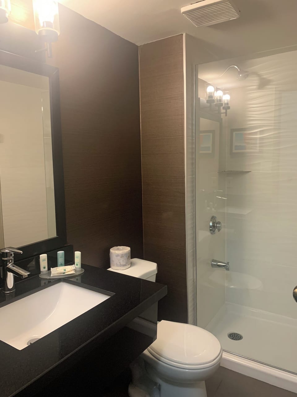 Second Floor, 1 King Bed, Non Smoking (Not Pet Friendly) | Egyptian cotton sheets, premium bedding, down comforters, desk