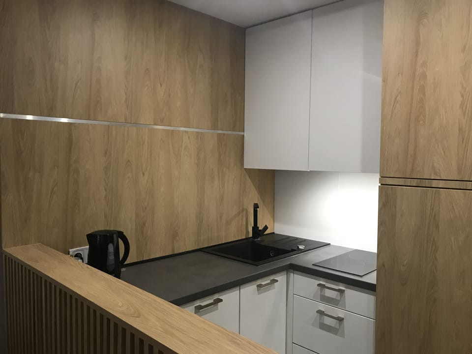 Comfort Apartment, 1 Bedroom, Balcony | Private kitchen | Coffee/tea maker, fridge, microwave, stovetop